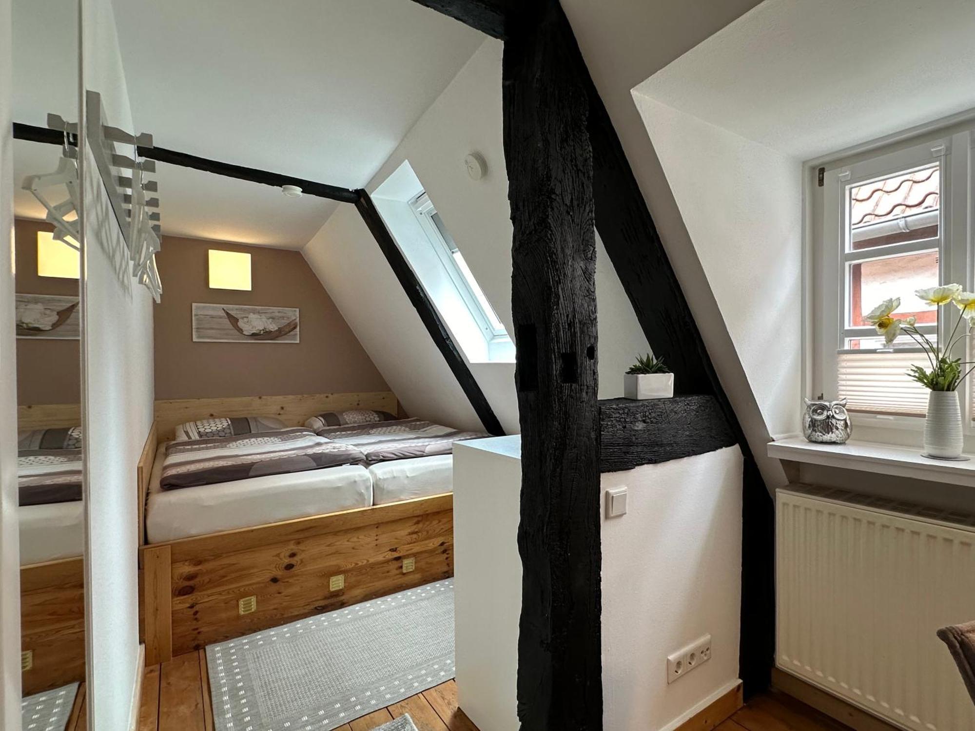 Apartment Wohnen Auf Der Historischen Stadtmauer Im Herzen Von